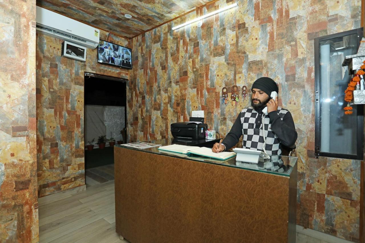 Hotel Saptrishi Ришикеш Экстерьер фото